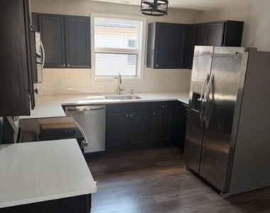 723 North Ave - Photo Thumbnail 2
