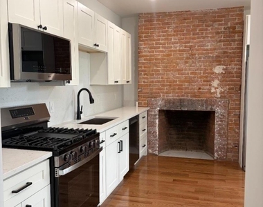 72 Western Ave Unit A - Photo Thumbnail 3