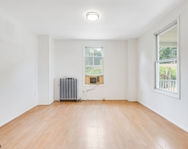 37 Bowers Ln - Photo Thumbnail 4