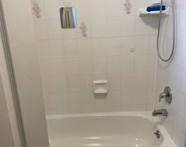 21 Cobb Pl - Photo Thumbnail 15