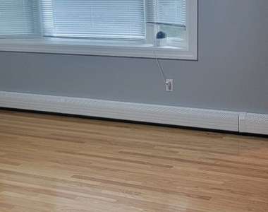 4 Deerfield Rd - Photo Thumbnail 5