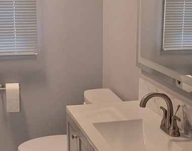 4 Deerfield Rd - Photo Thumbnail 13
