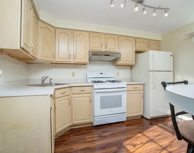 59 W Main Street - Photo Thumbnail 15