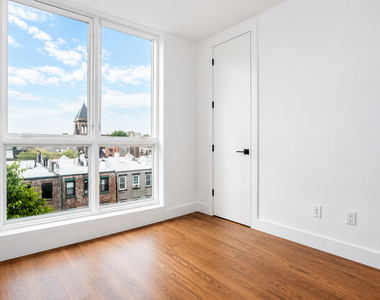1266 Pacific Street - Photo Thumbnail 3