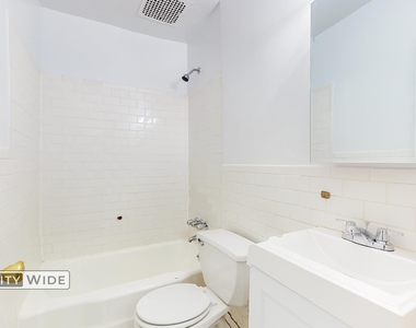 150 East 46th Street - Photo Thumbnail 2