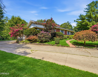 470 Monmouth Place - Photo Thumbnail 55