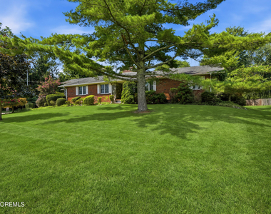 470 Monmouth Place - Photo Thumbnail 49