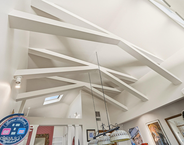 470 Monmouth Place - Photo Thumbnail 27