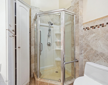 470 Monmouth Place - Photo Thumbnail 38