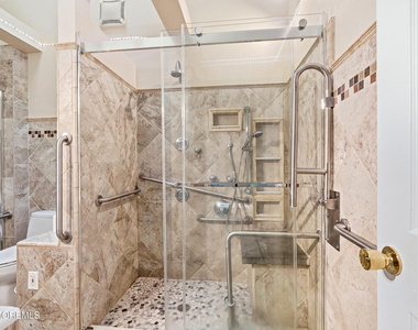 470 Monmouth Place - Photo Thumbnail 35