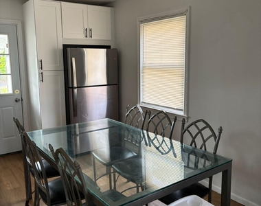 23 Campbell Court - Photo Thumbnail 2