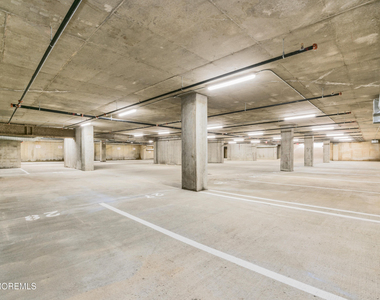 700 Bangs Avenue - Photo Thumbnail 1