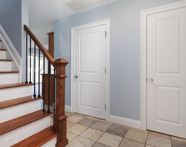 93 S Ward Avenue - Photo Thumbnail 2
