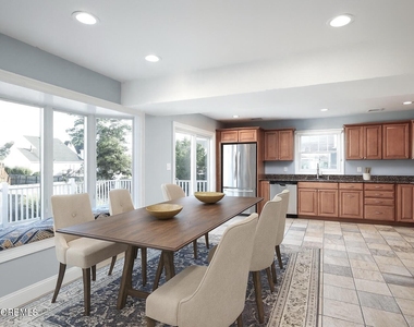 93 S Ward Avenue - Photo Thumbnail 5