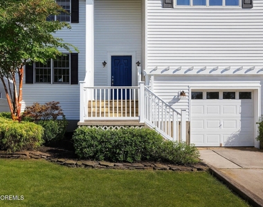 93 S Ward Avenue - Photo Thumbnail 1