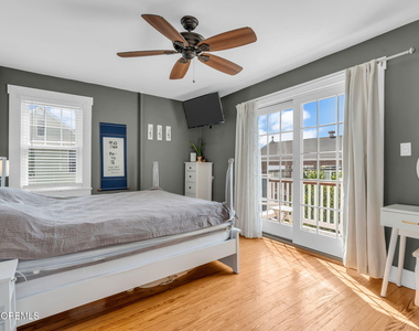 706 E Street - Photo Thumbnail 25