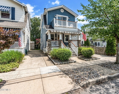 706 E Street - Photo Thumbnail 49