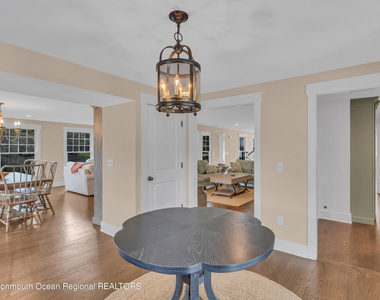 35 Bristol Place - Photo Thumbnail 2