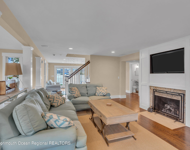 35 Bristol Place - Photo Thumbnail 7