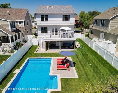 155 Osborne Avenue - Photo Thumbnail 49