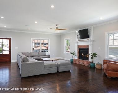 155 Osborne Avenue - Photo Thumbnail 4