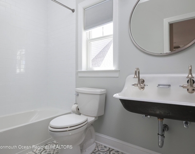 155 Osborne Avenue - Photo Thumbnail 15