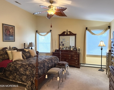 2409 Coral Leaf Road - Photo Thumbnail 14