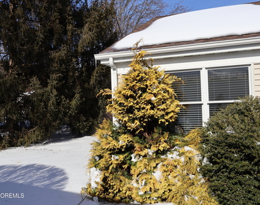 2409 Coral Leaf Road - Photo Thumbnail 24
