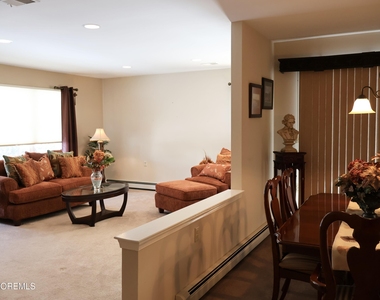 2409 Coral Leaf Road - Photo Thumbnail 3