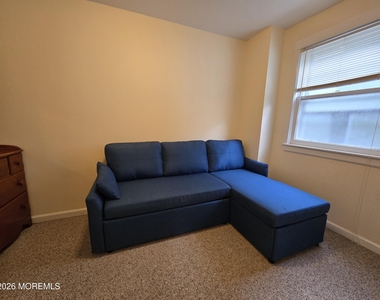 711 Grand Avenue - Photo Thumbnail 15