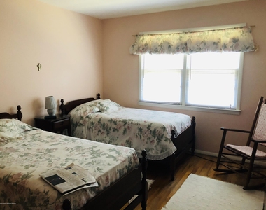 814 Shore Road - Photo Thumbnail 13