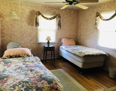 814 Shore Road - Photo Thumbnail 15