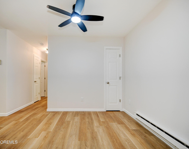 99 Arrowood Road - Photo Thumbnail 6