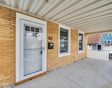 83 Pearl Street - Photo Thumbnail 2