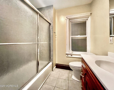 208 14th Avenue - Photo Thumbnail 16