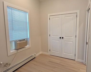 20 Howard Avenue - Photo Thumbnail 21