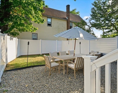 1102 2nd Avenue - Photo Thumbnail 22