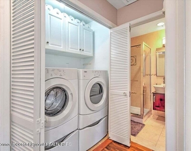 337 Devon Place - Photo Thumbnail 7