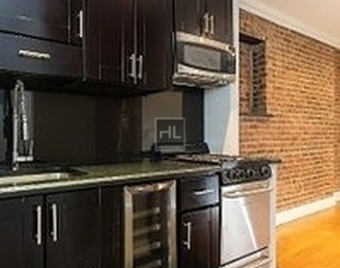 W 53rd St. - Photo Thumbnail 1