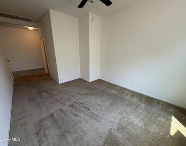 23549 W Hopi Street - Photo Thumbnail 19