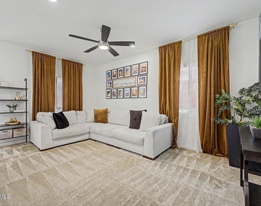 35211 W Santa Barbara Avenue - Photo Thumbnail 1