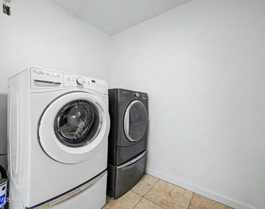 6713 E Latham Street - Photo Thumbnail 20