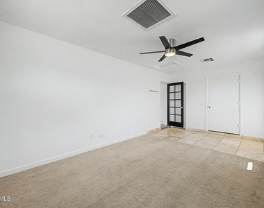 6713 E Latham Street - Photo Thumbnail 19
