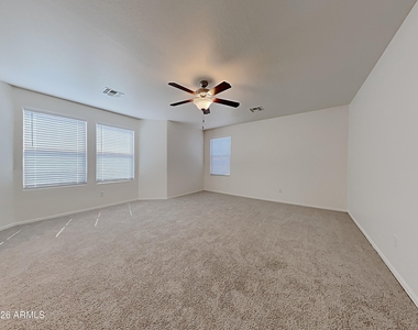 5711 E Adrian Avenue - Photo Thumbnail 7