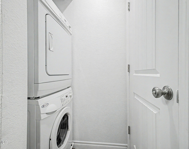 5135 N 10th Street - Photo Thumbnail 22