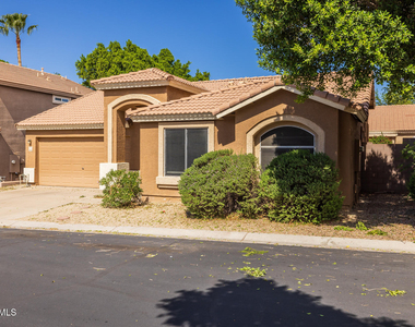 6640 E Russell Street - Photo Thumbnail 1