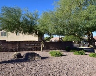 6640 E Russell Street - Photo Thumbnail 22