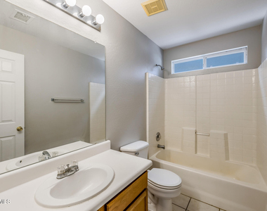 6640 E Russell Street - Photo Thumbnail 14
