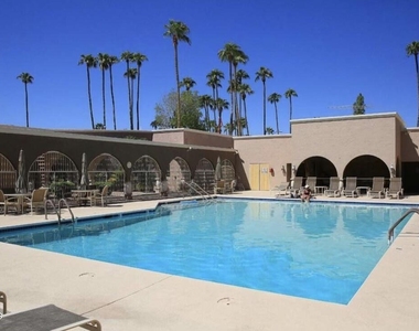 7920 E Camelback Road - Photo Thumbnail 19