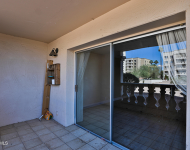 7920 E Camelback Road - Photo Thumbnail 36